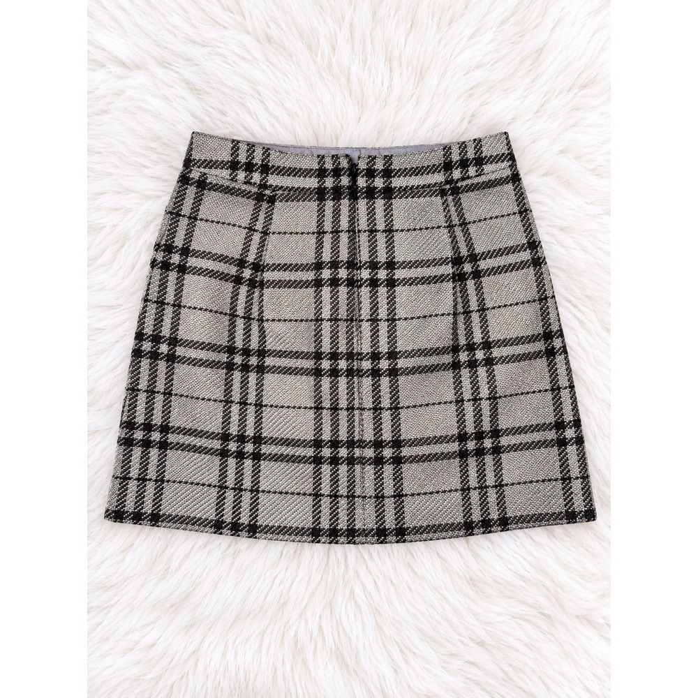 J.Crew Plaid Mini Skirt Size 6 Gray Black A Line Preppy Tartan - Picture 3 of 3